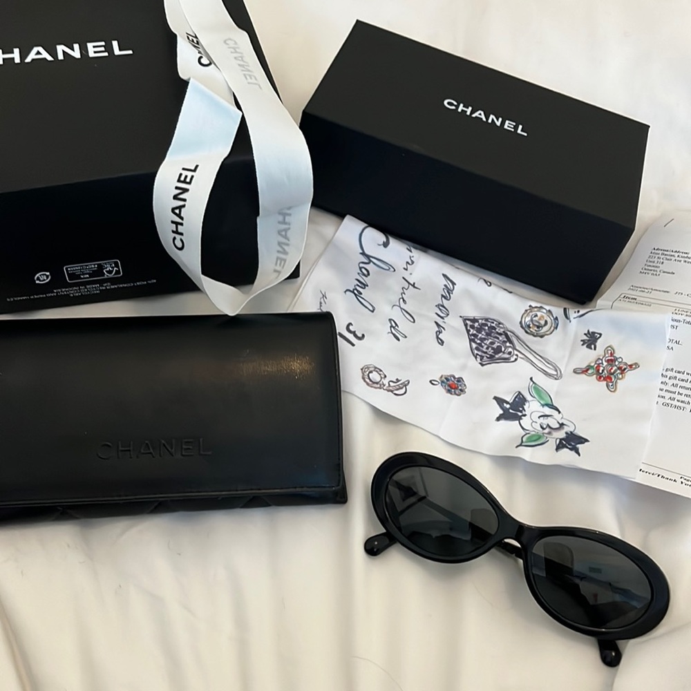 NEW CHANEL Oval Sunglasses